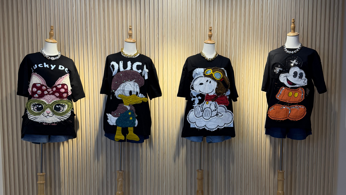 Friday Studio Collection - Oversized Graphic Tee